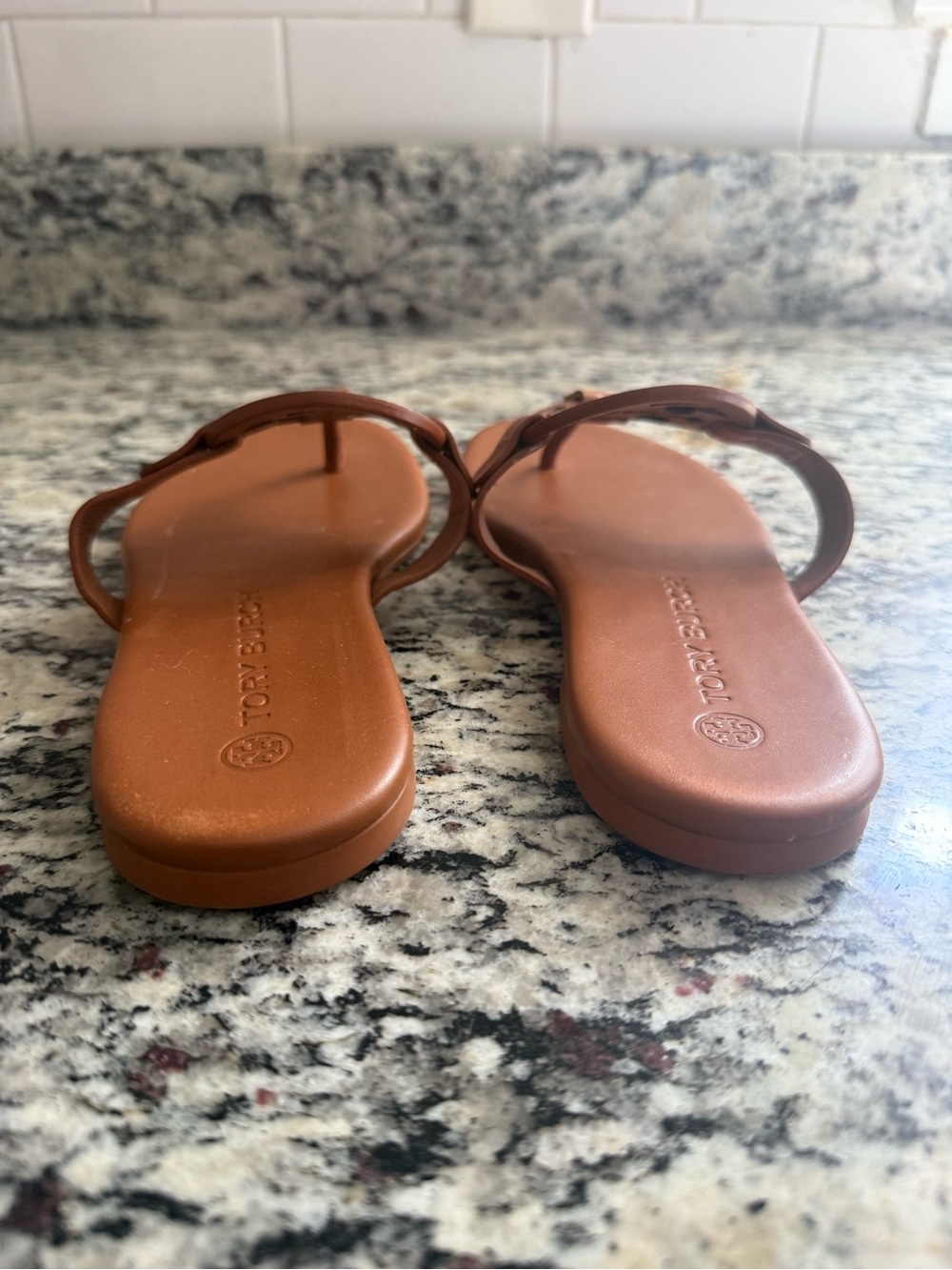 Tory Burch Miller Soft Sandals 5.5M - Picture 4 of 8